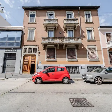 Guesthost - Amazing Milan Loft - 350 M Far From Dateo Station-3